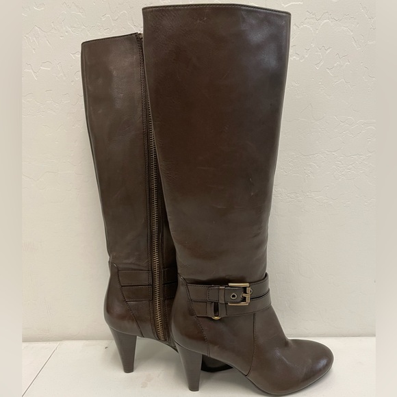 COACH Wrap Look Buckle & Side Zip Tall Addie Boot in Brown Size 8 1/2 B - Picture 3 of 7